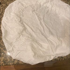 Restoration hardware white round sheets for baby crib